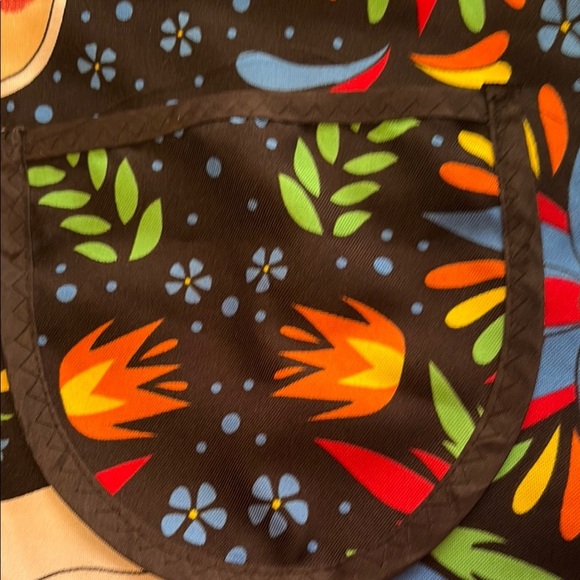 Apron Colorful Kids Apron with Floral Design - Picture 3 of 4